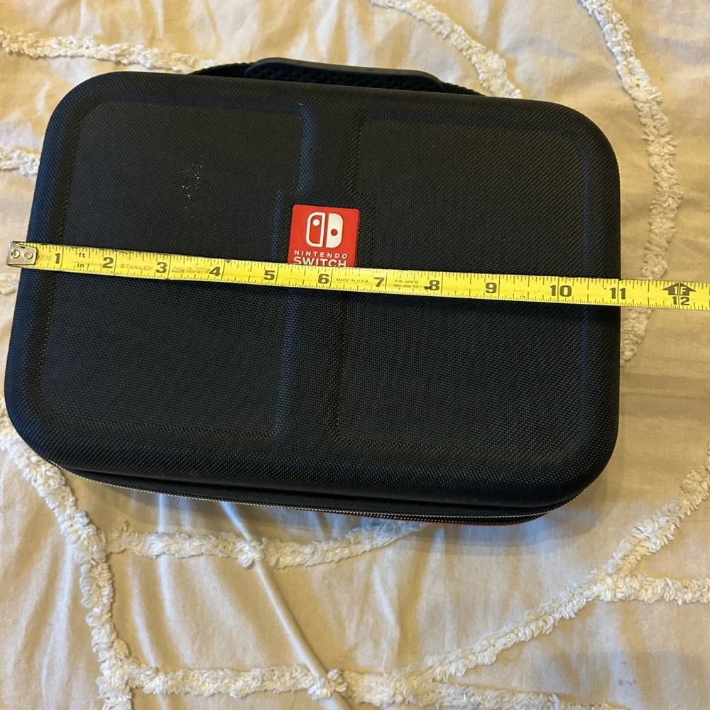 Nintendo Switch Black Travel Case with Red Logo - Picture 3 of 6